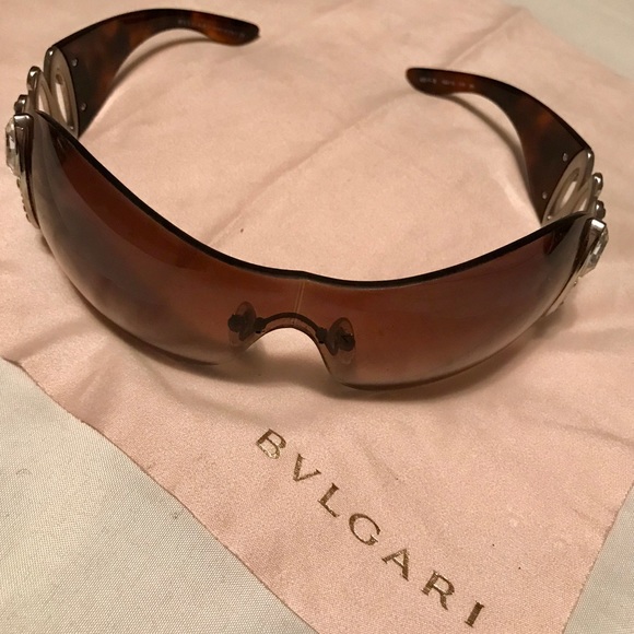 Bulgari 6017-B Swarovski Sunglasses - Picture 6 of 6
